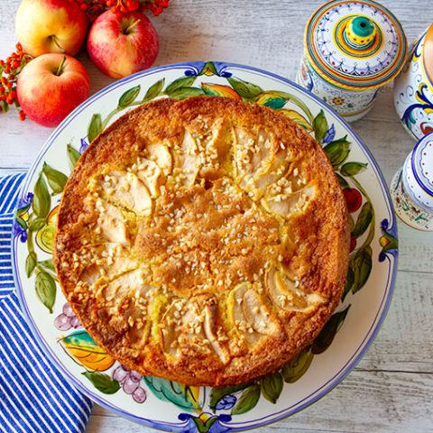 Fall Apple Almond Cake