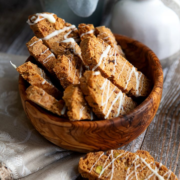 Cinnamon Biscotti With Pistachios
