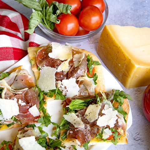 Grana Padano & Prosciutto di San Daniele Flatbread 