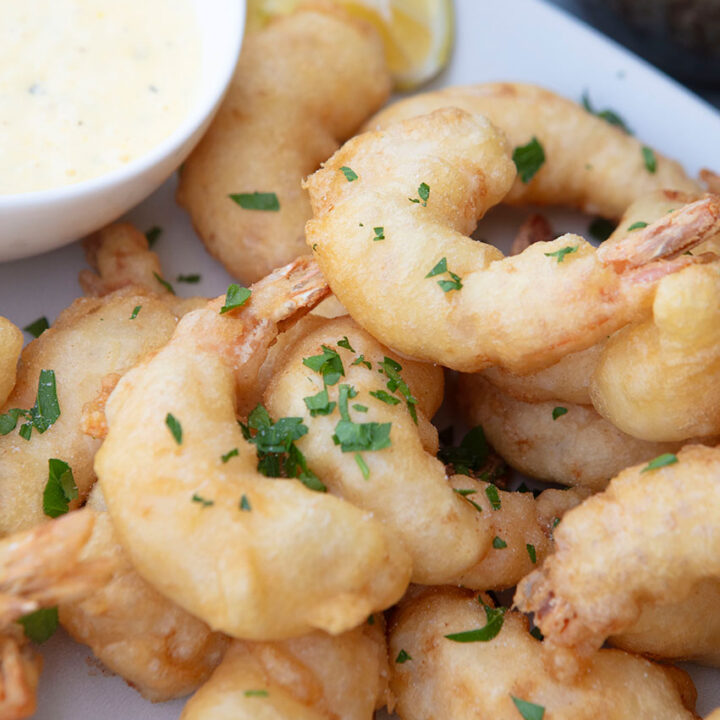 Crispy Fried Shrimp With Lemon Aioli