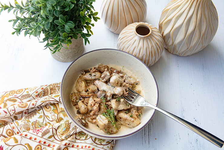 Potato Gnocchi With Sausage, Mushroom Cream Sauce {Gnocchi alla Norcina}