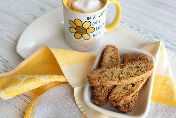 Olive Oil Pistachio Biscotti