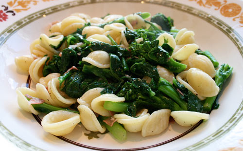 Orecchiette con Cima di Rape