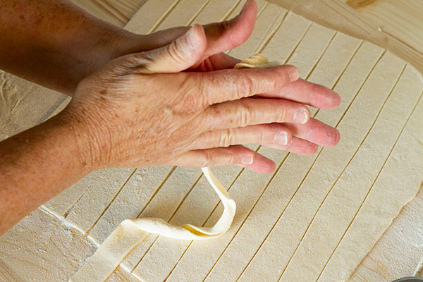 How To Make Strozzapreti Step By Step