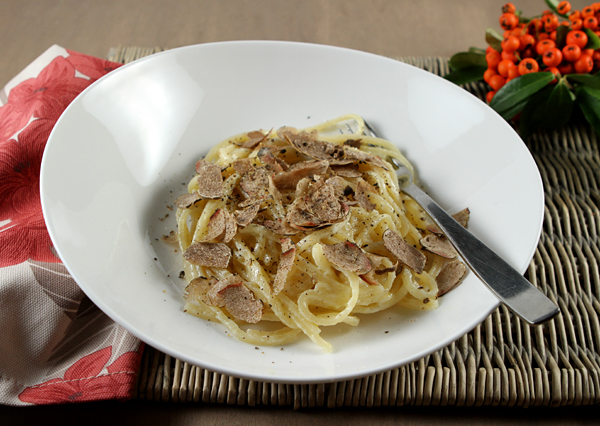 Umbrian Truffle Festival in Pietralunga & Fresh Pasta with White Truffles